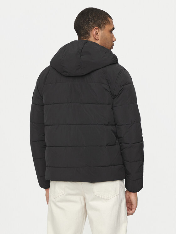 Calvin Klein Jeans Calvin Klein Jeans Zimní bunda Essential J30J325594 Černá Regular Fit