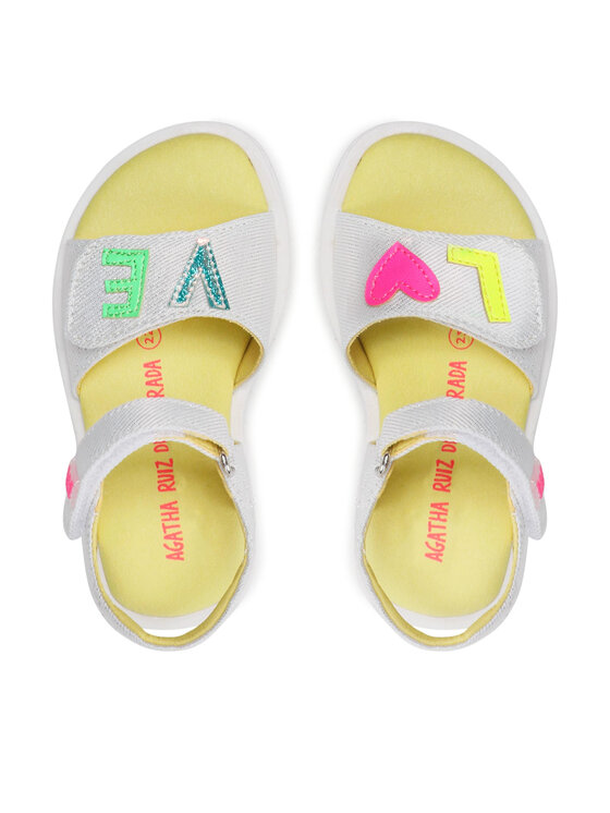 Agatha Ruiz de la Prada Agatha Ruiz de la Prada Sandaalid 222930 B Valge