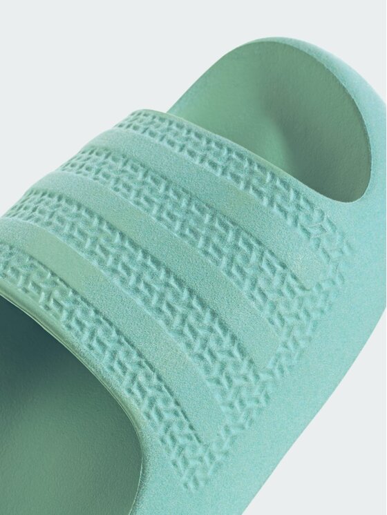 adidas adidas Klapki 152947 Zielony jasny