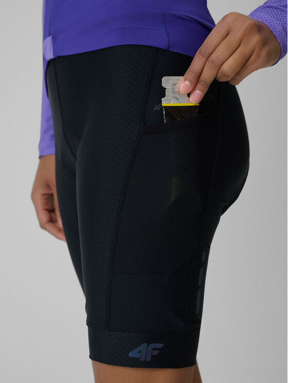 4F 4F Szorty rowerowe GET LOST FEEL FOUND Czarny Slim Fit