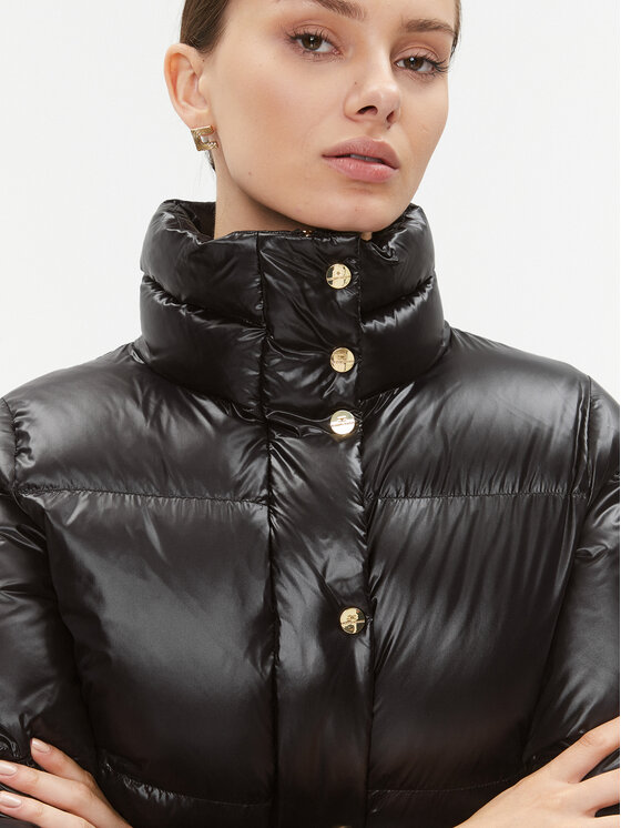 Elisabetta Franchi Elisabetta Franchi Télikabát PI-55D-36E2-V490 Fekete Cropped Fit