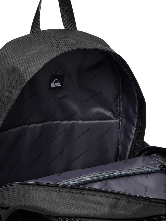 Quiksilver Quiksilver Seljakott CWBEO-QUIK-F-002-10 Must