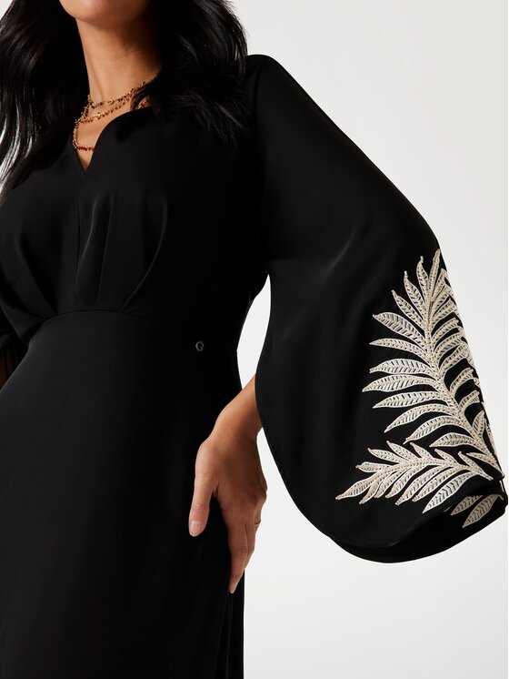 Guess Guess Každodenní šaty 177349 Černá Classic Fit