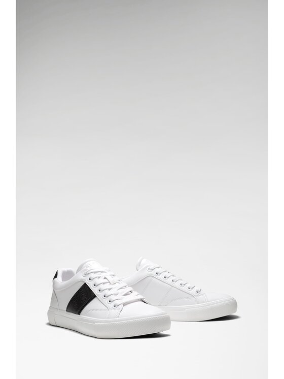Guess Guess Sneakersy FMTCRI FAL12 Bílá