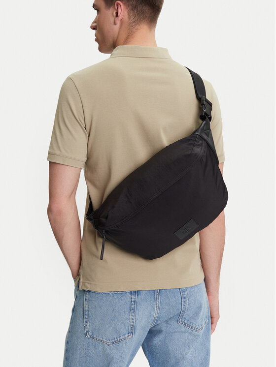 Calvin Klein Jeans Calvin Klein Jeans Τσαντάκι μέσης Metro Nylon Oversized Waistbag LV04G3088G Μαύρο