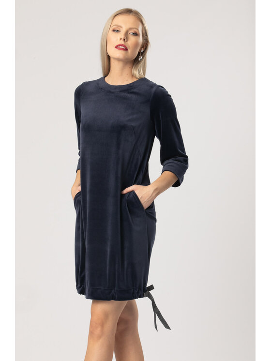 QUIOSQUE QUIOSQUE Sukienka codzienna 13-D-4166 Granatowy Regular Fit