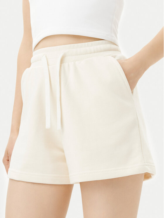 Silvian Heach Silvian Heach Pantaloni scurți sport Steffi GPP25115SH Écru Regular Fit