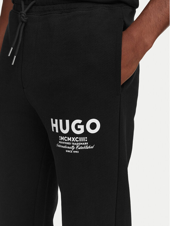 HUGO HUGO Spordidressid Nazardo 50571220 Must Regular Fit