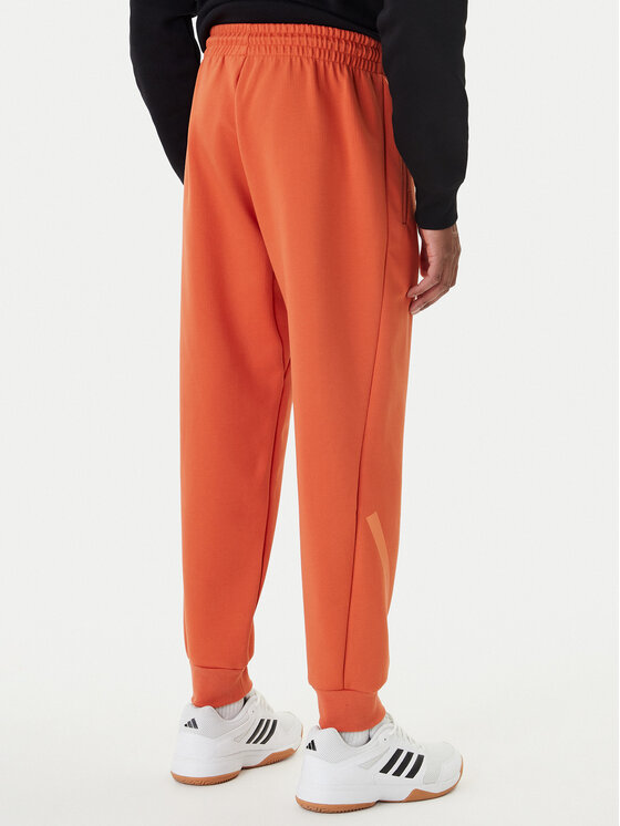 adidas adidas Pantaloni da tuta Z.N.E. KE4686 Arancione Regular Fit