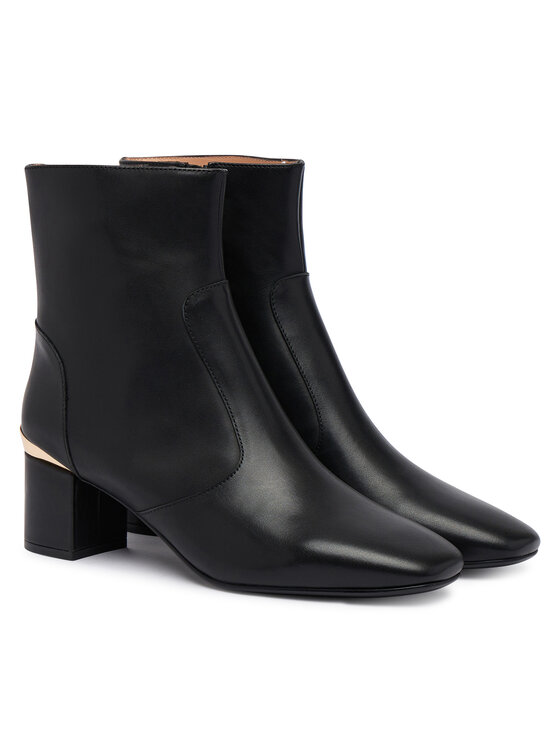 LOVE MOSCHINO LOVE MOSCHINO Aulinukai JA21085G0PIA0000 Juoda