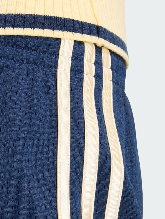 adidas adidas Szorty sportowe 165426 Niebieski jasny Regular Fit