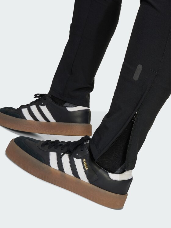 adidas adidas Spodnie dresowe 152565 Czarny Regular Fit