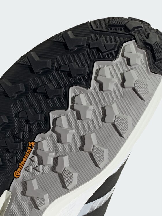 adidas adidas Trekkingi 168242 Biały