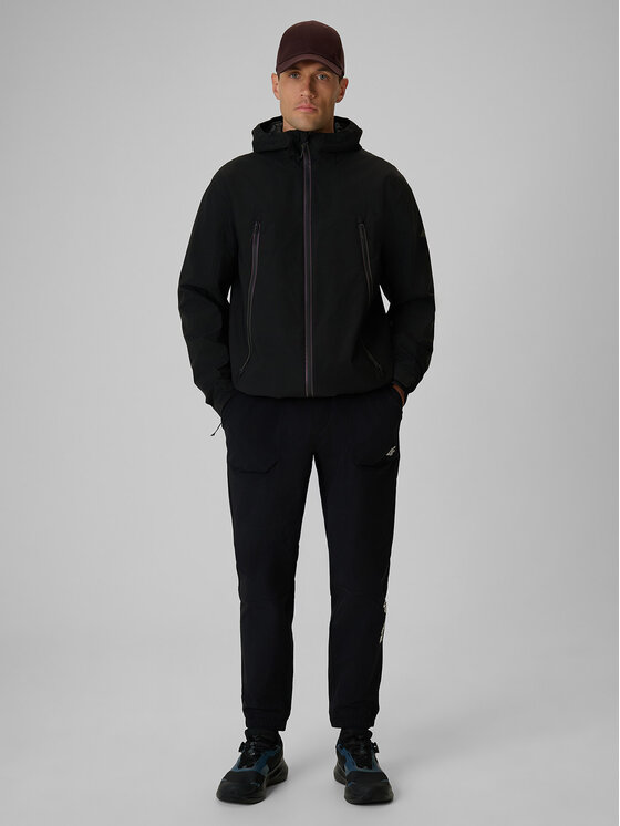 4F 4F Kurtka przejściowa EVERYDAY ACTIVE Czarny Regular Fit