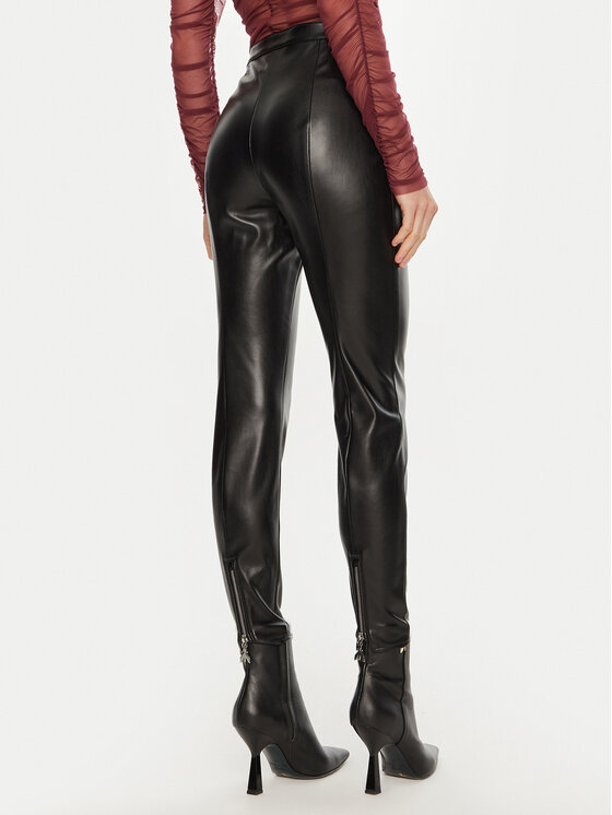Patrizia Pepe Patrizia Pepe Tehisnahast püksid 8P0624/E005-K103 Must Regular Fit