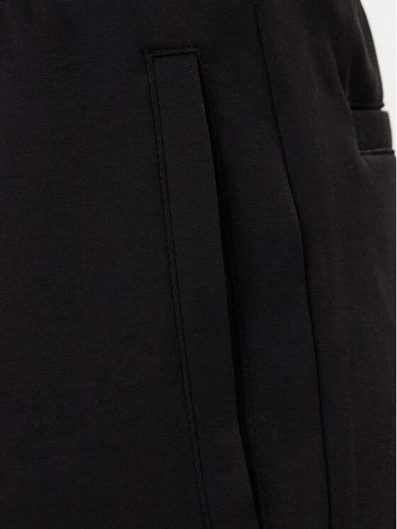 Armani Exchange Armani Exchange Teplákové nohavice XM001886 AF10818 MC237 Čierna Slim Fit