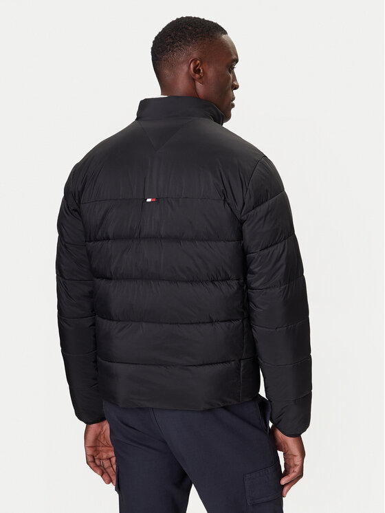 Tommy Hilfiger Tommy Hilfiger Zimní bunda MW0MW41982 Černá Regular Fit