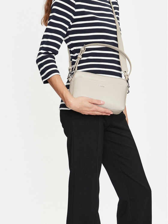Calvin Klein Calvin Klein Käekott Ck Must Convertible Camera Bag K60K612280 Beež