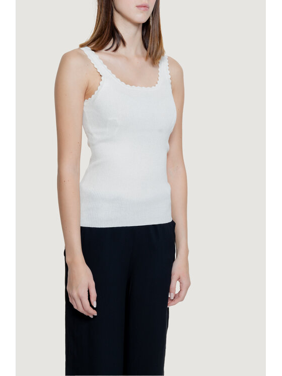 ONLY ONLY T-Shirt Onlgemma Sl U-Neck Knt Biały To Fit