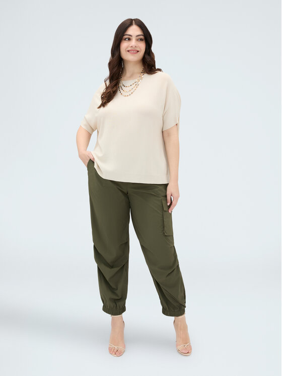 Fiorella Rubino Fiorella Rubino Sweter M250E002272N011 Kremowy Boxy Fit