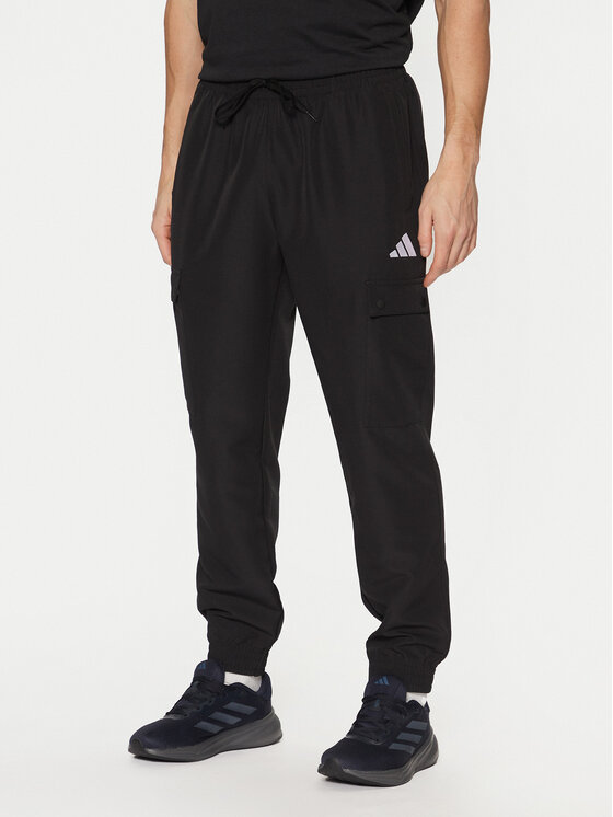 adidas adidas Sportinis kostiumas Sportswear Woven Cargo JI8888 Juoda Regular Fit