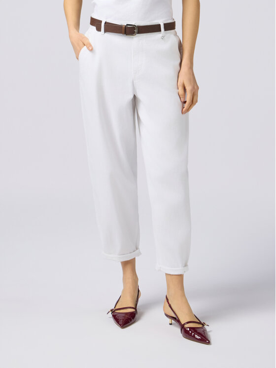 Oltre Oltre Pantaloni di tessuto P724R008639N011 Bianco Boy Fit