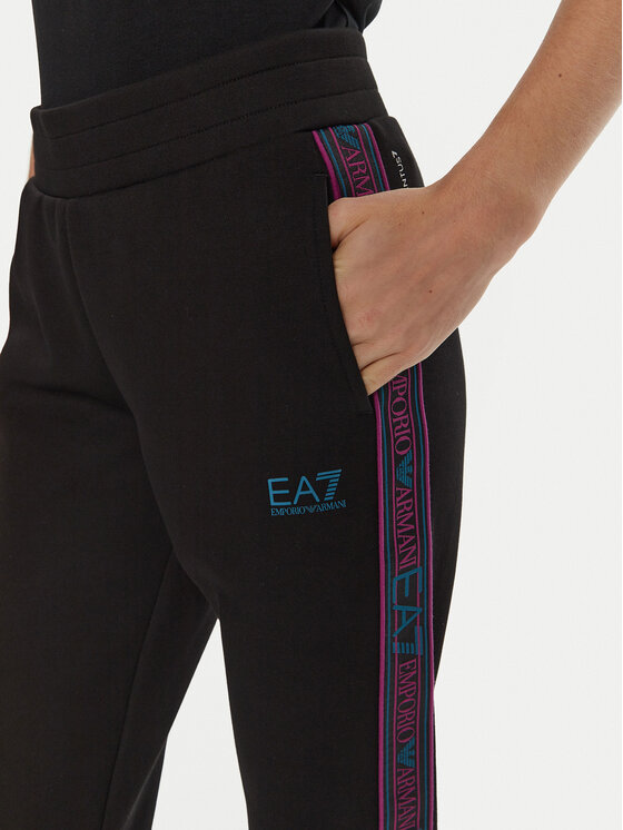 EA7 Emporio Armani EA7 Emporio Armani Sportinės kelnės 6DTP81 TJUXZ 1200 Juoda Regular Fit