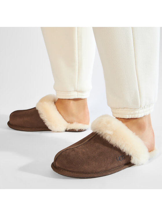 Ugg Ugg Naminės šlepetės W Scuffette II 1106872 Ruda