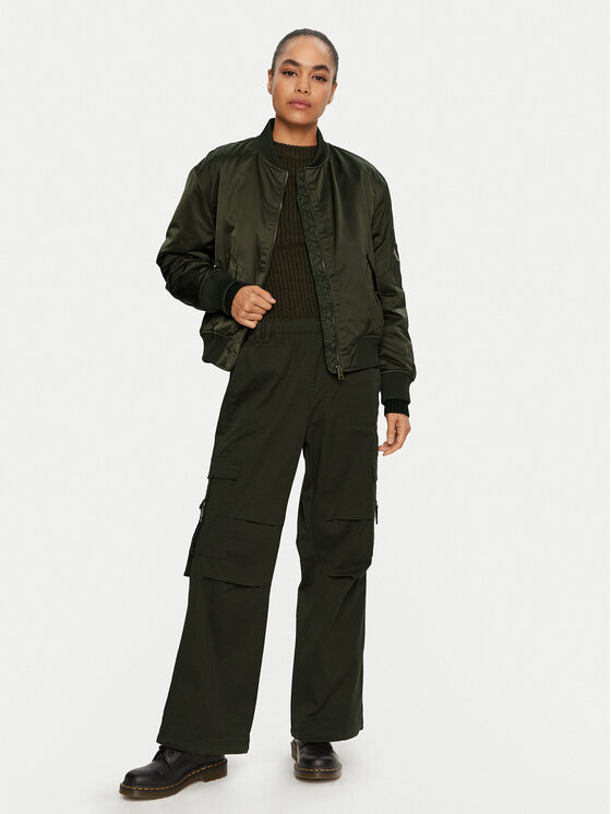 Champion Champion Pantaloni da tuta 117503 Verde Oversize