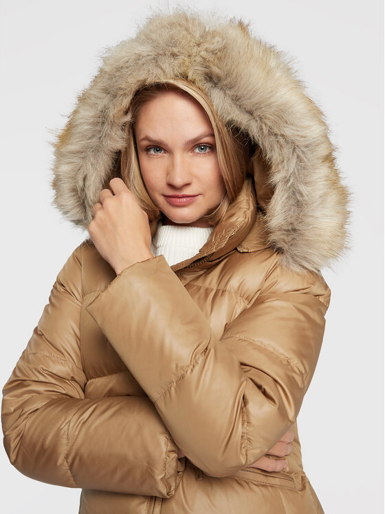 Calvin Klein Calvin Klein Pūkinė striukė Essentail K20K204952 Smėlio Regular Fit