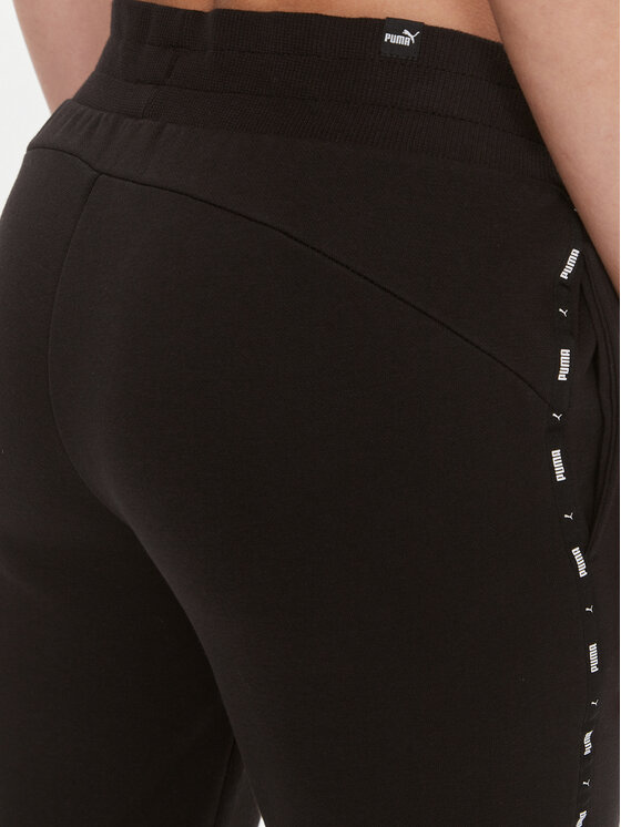 Puma Puma Долнище анцуг Ess Tape 675999 Черен Regular Fit