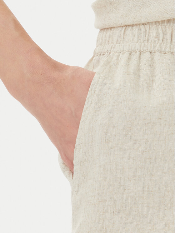 Vero Moda Vero Moda Medžiaginiai šortai Thea 10333804 Smėlio Loose Fit