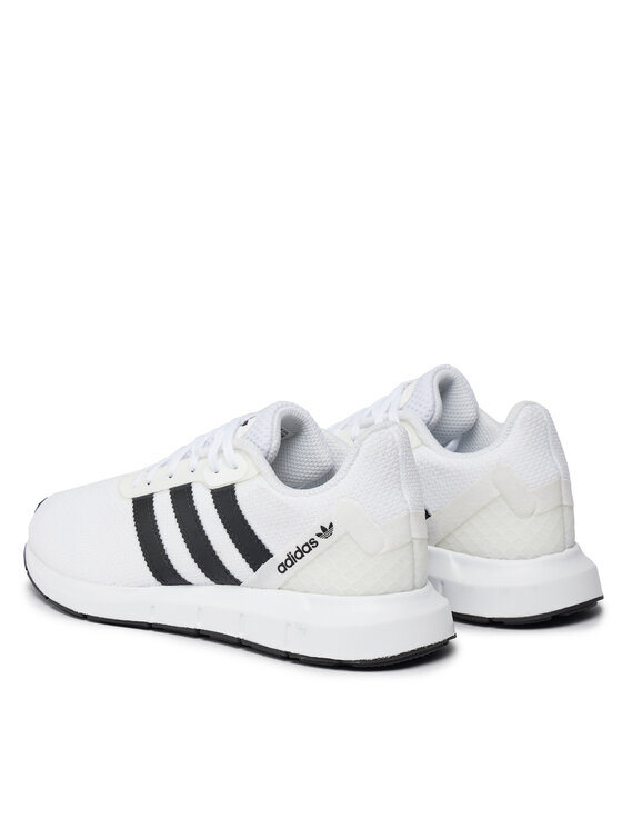 adidas Chaussures Swift Run Rf FV5358 Blanc