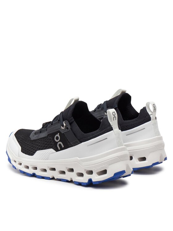 On On Běžecké boty Cloudultra 2 3WD30280299 Bílá