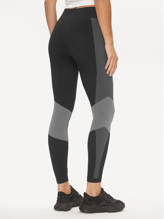 Outhorn Outhorn Termo bielizeň spodné diely OTHAW23USEAF098 Čierna Regular Fit