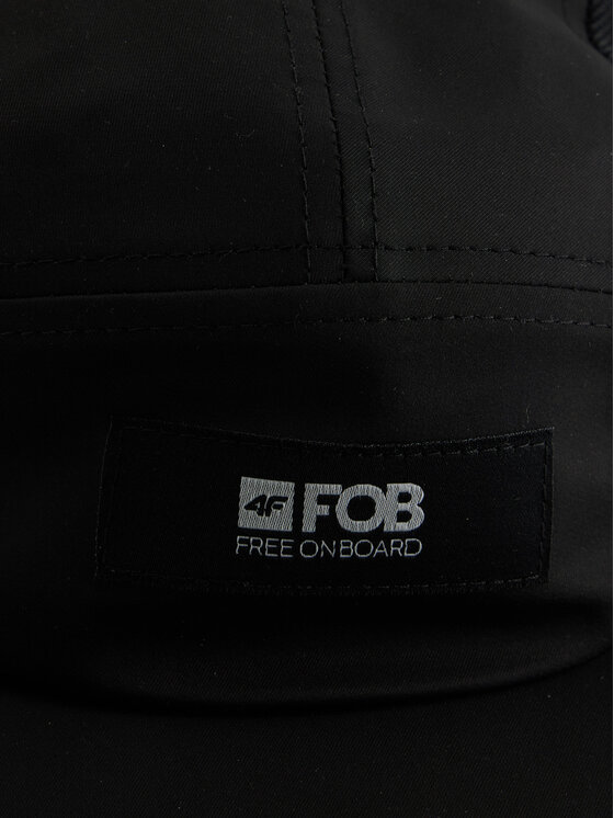 4F 4F Czapka z daszkiem FOB Czarny