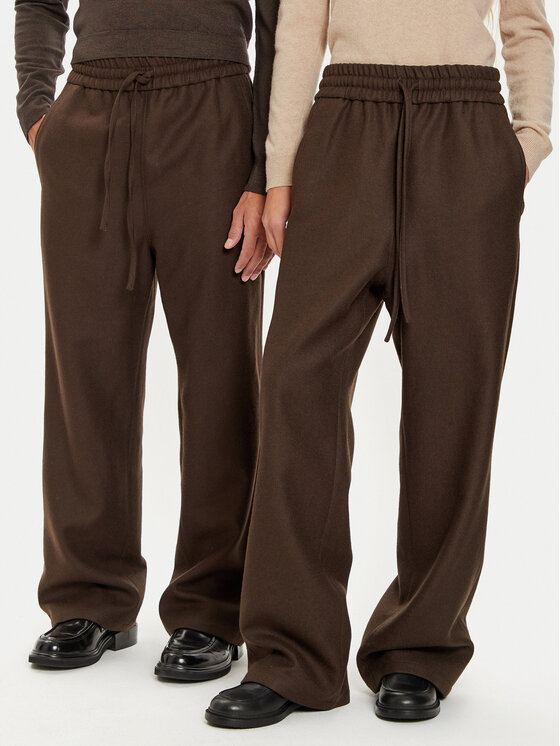 AMI Paris AMI Paris Pantaloni din material UTR212.WV0018 Maro Relaxed Fit