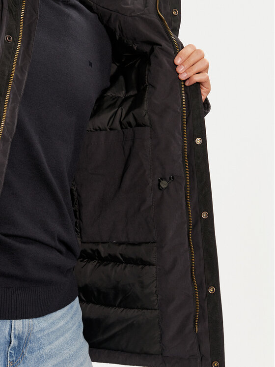 Wrangler Wrangler Kurtka zimowa 112357266 Czarny Regular Fit