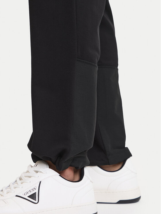 Guess Guess Pantaloni da tuta Z6GB01 K2834 Nero Regular Fit
