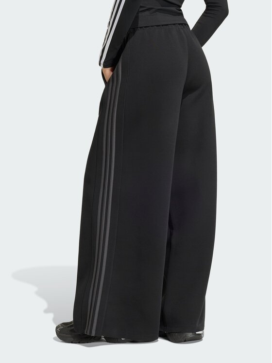 adidas adidas Spodnie dresowe 165370 Czarny Loose Fit