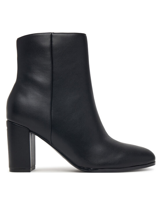 Μποτάκια Guess