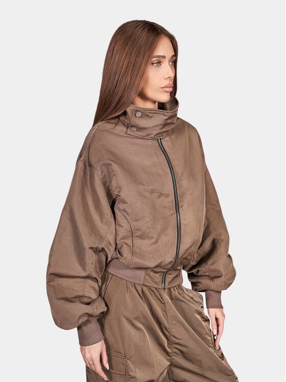 MADE BY SOCIETY MADE BY SOCIETY Kurtka anorak Veire Mocha - J27717 Brązowy Basic Fit
