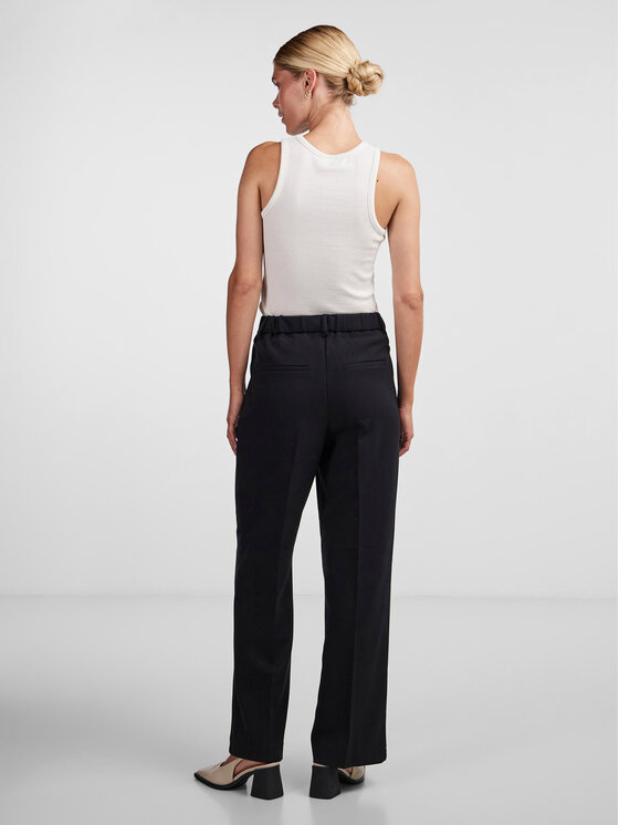 YAS YAS Παντελόνι υφασμάτινο 26030711 Μαύρο Regular Fit