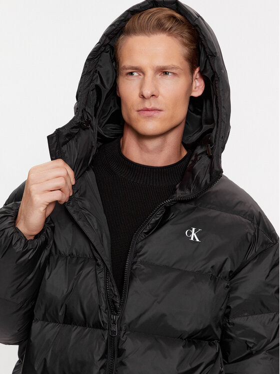 Calvin Klein Jeans Calvin Klein Jeans Μπουφάν πουπουλένιο J30J324077 Μαύρο Relaxed Fit