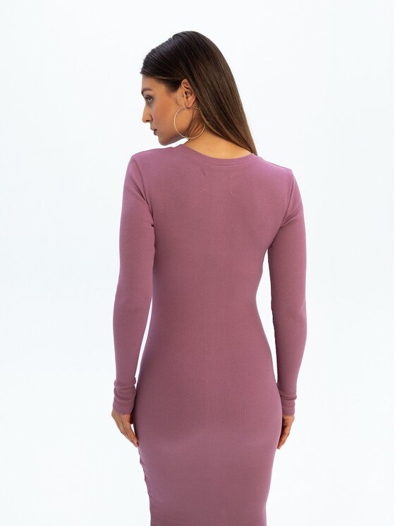 Nudyess Nudyess Sukienka dzianinowa Eos Mimi z prążka Fioletowy Fitted Fit