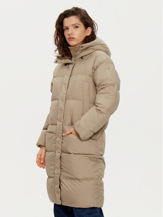 Peak Performance Peak Performance Пухено яке G79931040 Бежов Regular Fit