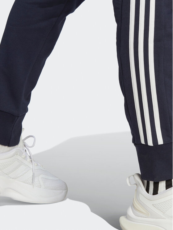 adidas adidas Долнище анцуг Essentials French Terry Tapered Cuff 3-Stripes Joggers IC9406 Син Regular Fit