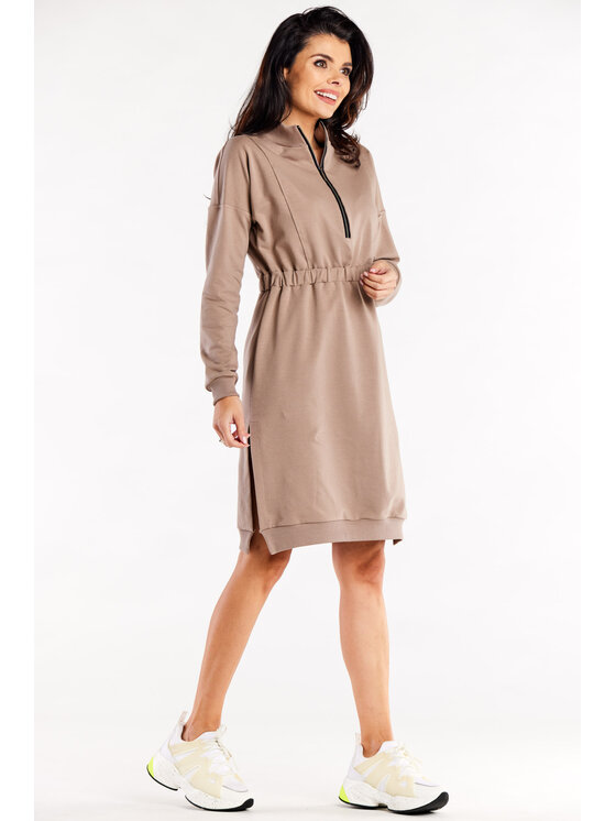Infinite You Infinite You Vestito di maglia M322 Marrone Basic Fit