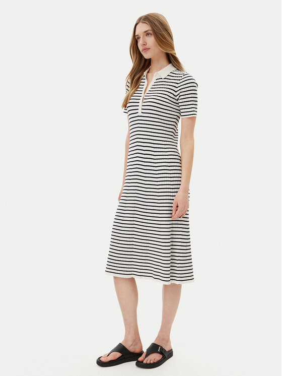 Gant Gant Úpletové šaty 4502085 Bílá Slim Fit