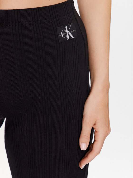 Calvin Klein Jeans Calvin Klein Jeans Medžiaginės kelnės J20J221597 Juoda Regular Fit